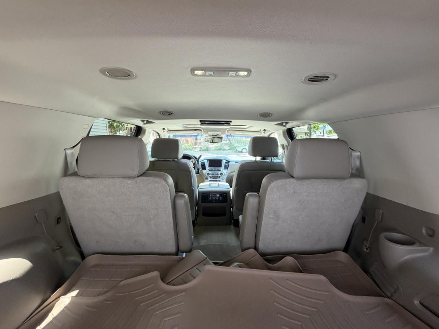 2015 White /Tan GMC Yukon SLT 4WD (1GKS2BKC6FR) with an 5.3L V8 OHV 16V FFV engine, 6-Speed Automatic transmission, located at 1018 Brunswick Ave, Trenton, NJ, 08638, (609) 989-0900, 40.240086, -74.748085 - Here is a super clean and well serviced up GMC Yukon! Fully Loaded and a great color combo for the exterior and interior of this SUV. A must see and drive ASAP as this vehicle will not last long at all, please call Anthony to set up an appt. 609-273-5100- Photo#16