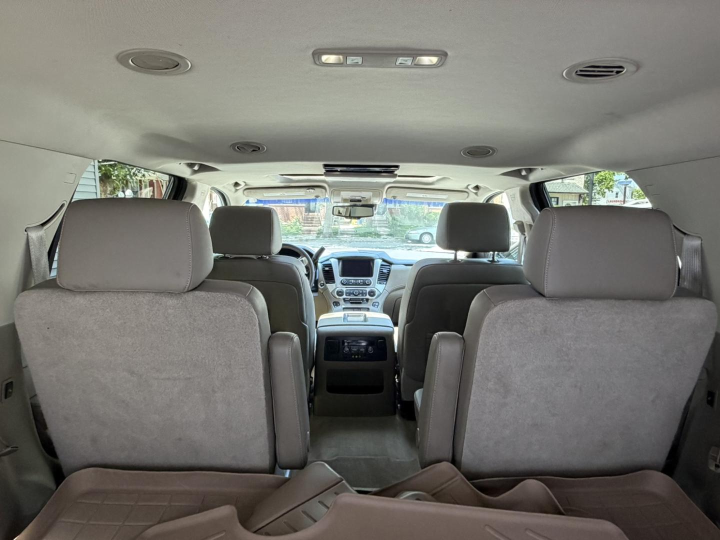 2015 White /Tan GMC Yukon SLT 4WD (1GKS2BKC6FR) with an 5.3L V8 OHV 16V FFV engine, 6-Speed Automatic transmission, located at 1018 Brunswick Ave, Trenton, NJ, 08638, (609) 989-0900, 40.240086, -74.748085 - Here is a super clean and well serviced up GMC Yukon! Fully Loaded and a great color combo for the exterior and interior of this SUV. A must see and drive ASAP as this vehicle will not last long at all, please call Anthony to set up an appt. 609-273-5100- Photo#17