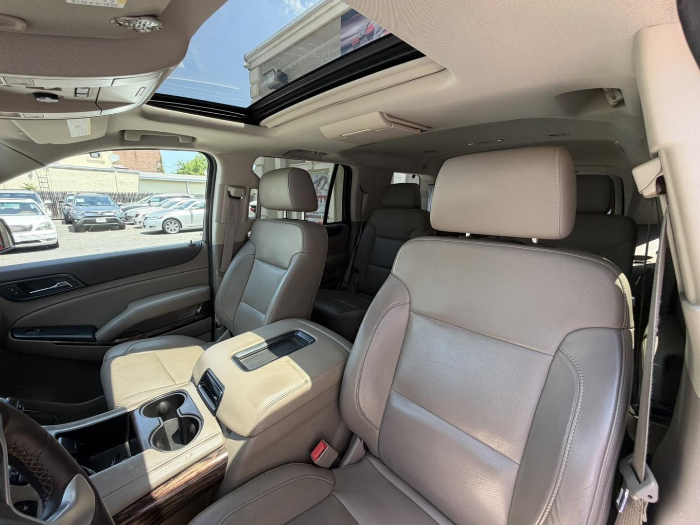 2015 White /Tan GMC Yukon SLT 4WD (1GKS2BKC6FR) with an 5.3L V8 OHV 16V FFV engine, 6-Speed Automatic transmission, located at 1018 Brunswick Ave, Trenton, NJ, 08638, (609) 989-0900, 40.240086, -74.748085 - Here is a super clean and well serviced up GMC Yukon! Fully Loaded and a great color combo for the exterior and interior of this SUV. A must see and drive ASAP as this vehicle will not last long at all, please call Anthony to set up an appt. 609-273-5100- Photo#24