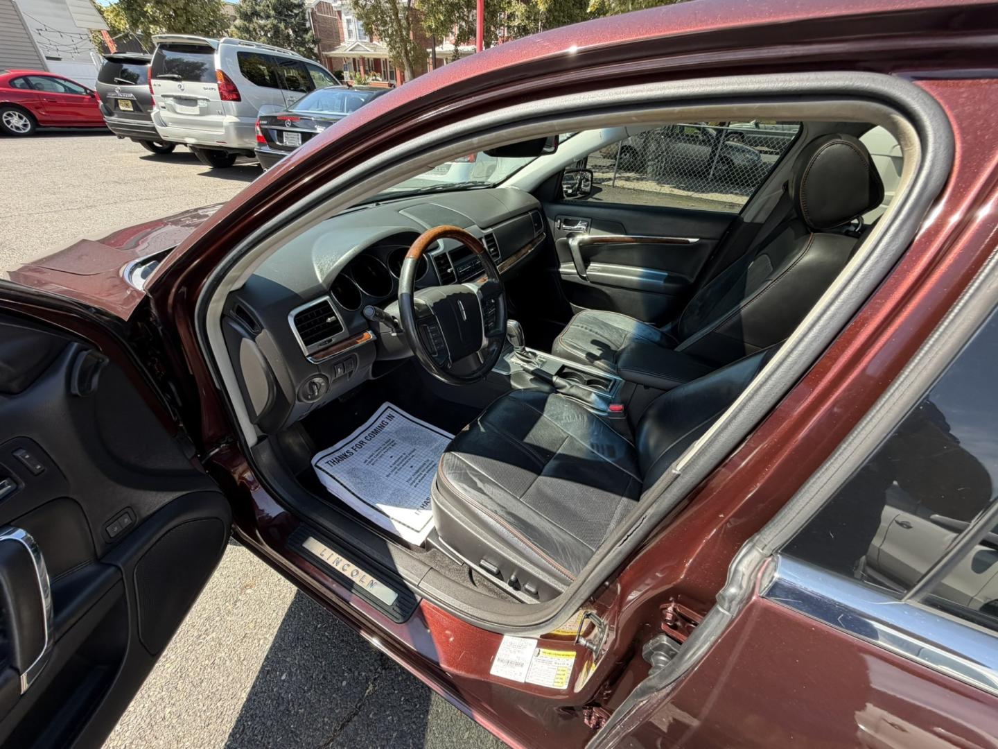 2012 /Black Leather Lincoln MKZ FWD (3LNHL2GC2CR) with an 3.5L V6 DOHC 24V engine, 6A transmission, located at 1018 Brunswick Ave, Trenton, NJ, 08638, (609) 989-0900, 40.240086, -74.748085- Photo#10