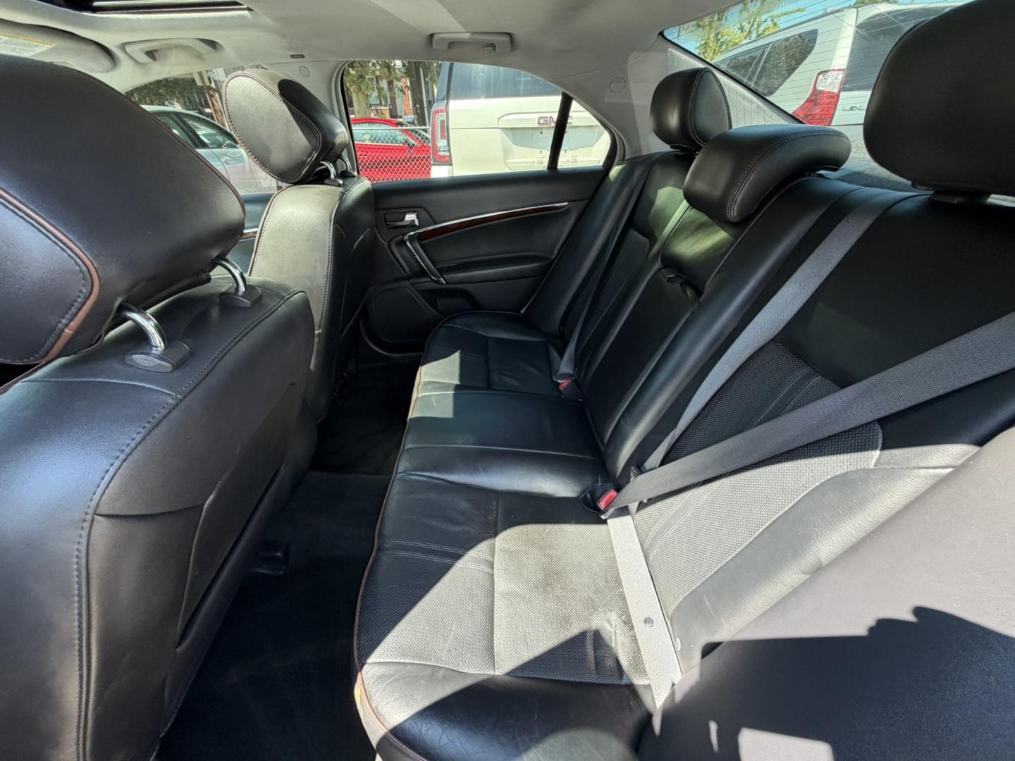 2012 /Black Leather Lincoln MKZ FWD (3LNHL2GC2CR) with an 3.5L V6 DOHC 24V engine, 6A transmission, located at 1018 Brunswick Ave, Trenton, NJ, 08638, (609) 989-0900, 40.240086, -74.748085- Photo#19