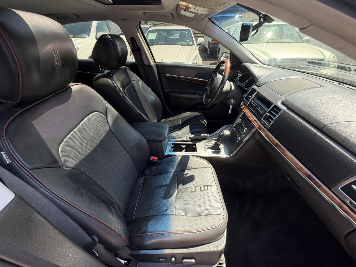 2012 /Black Leather Lincoln MKZ FWD (3LNHL2GC2CR) with an 3.5L V6 DOHC 24V engine, 6A transmission, located at 1018 Brunswick Ave, Trenton, NJ, 08638, (609) 989-0900, 40.240086, -74.748085- Photo#30