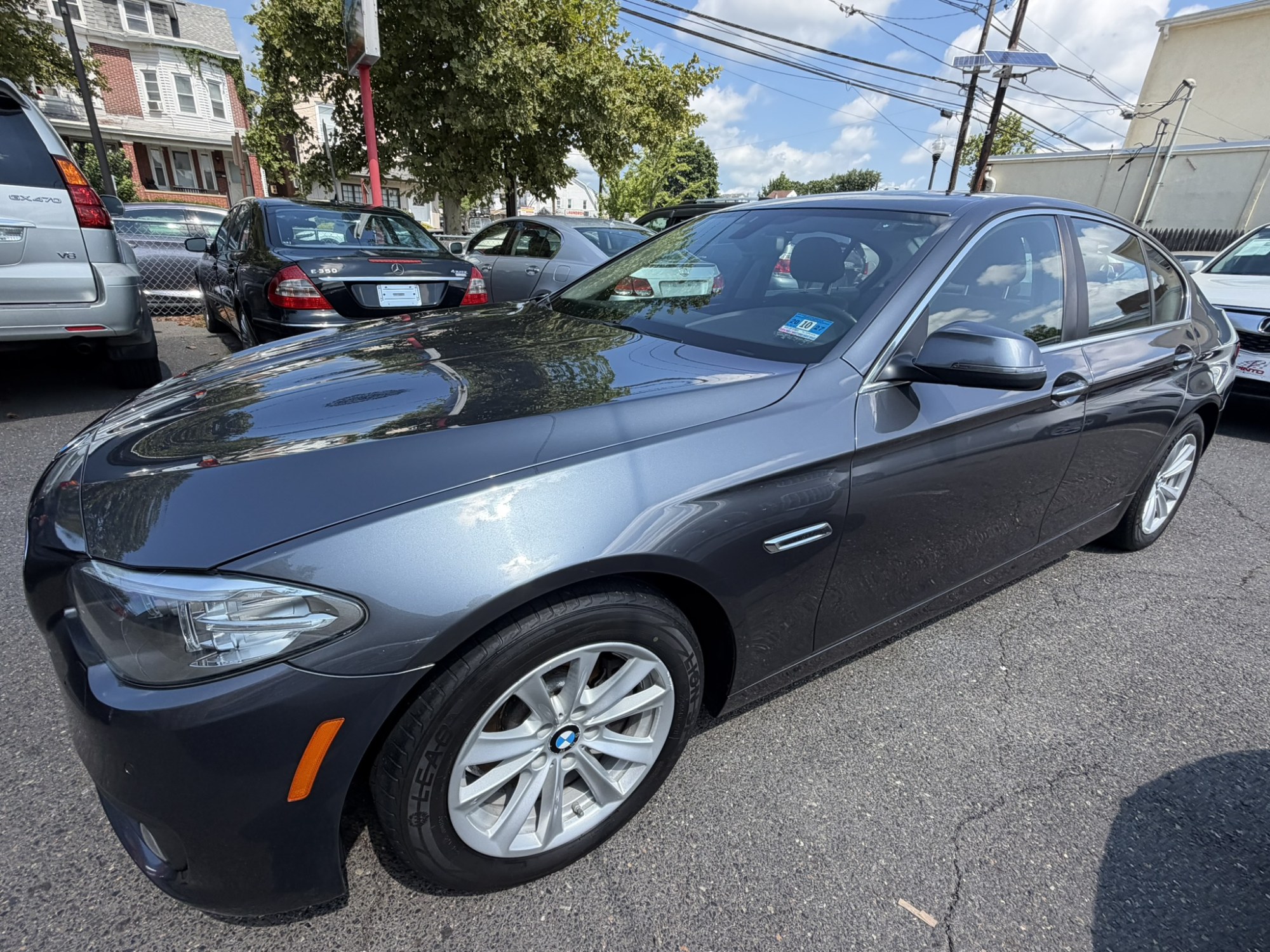 photo of 2016 BMW 5-Series 528i xDrive