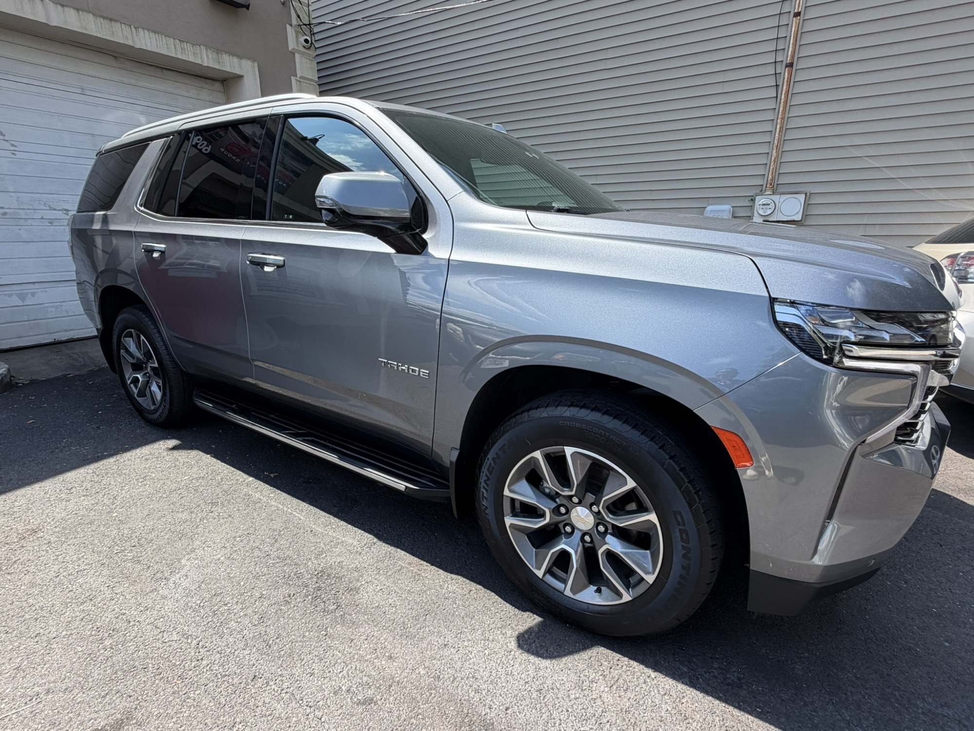 photo of 2022 Chevrolet Tahoe LT 4WD