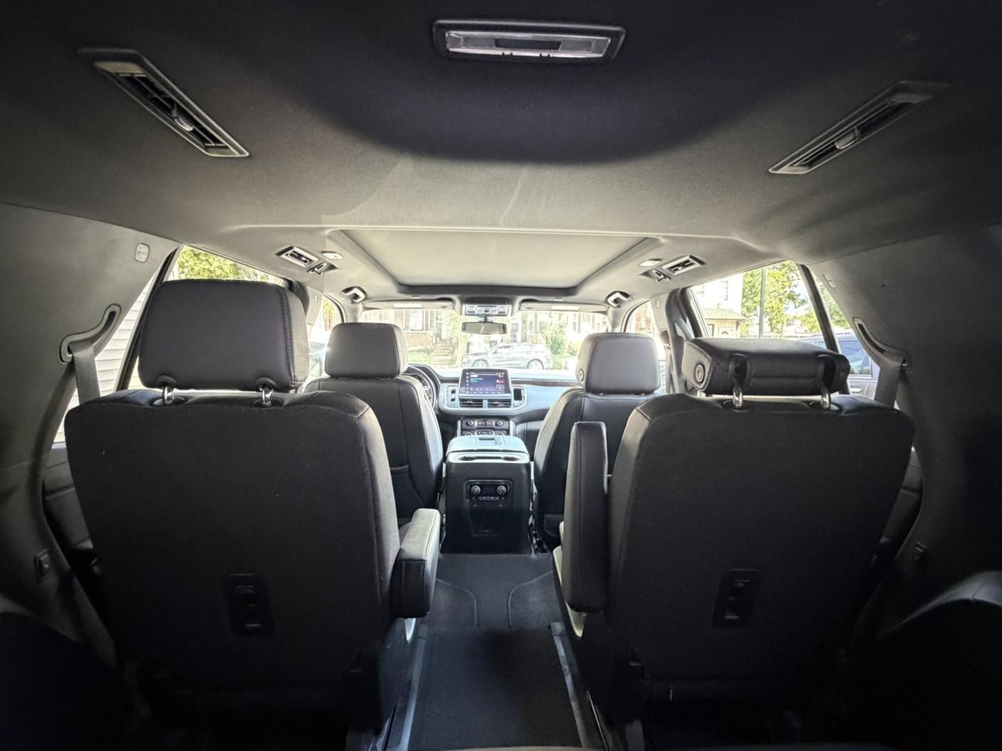 2022 GRAY /Black Leather Chevrolet Tahoe LT 4WD (1GNSKNKD1NR) with an 5.3L V8 OHV 16V engine, 10A transmission, located at 1018 Brunswick Ave, Trenton, NJ, 08638, (609) 989-0900, 40.240086, -74.748085- Photo#8