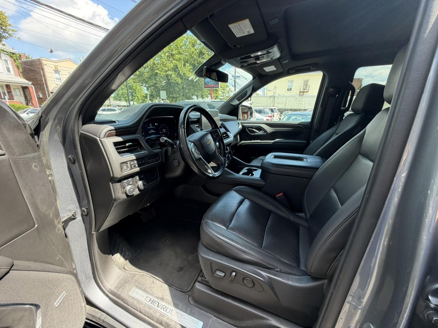 2022 GRAY /Black Leather Chevrolet Tahoe LT 4WD (1GNSKNKD1NR) with an 5.3L V8 OHV 16V engine, 10A transmission, located at 1018 Brunswick Ave, Trenton, NJ, 08638, (609) 989-0900, 40.240086, -74.748085- Photo#20