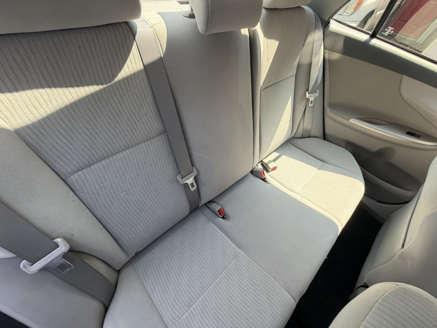 2010 GRAY /Gray Toyota Corolla Base 4-Speed AT (JTDBU4EE5AJ) with an 1.8L L4 DOHC 16V engine, 4A transmission, located at 1018 Brunswick Ave, Trenton, NJ, 08638, (609) 989-0900, 40.240086, -74.748085- Photo#14
