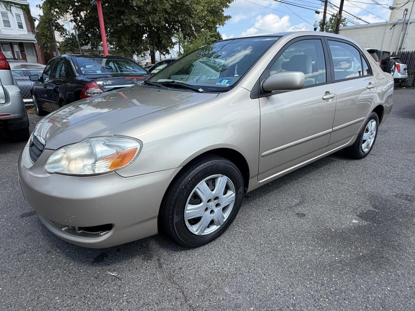 2008 Gold /Tan Toyota Corolla CE (2T1BR30E88C) with an 1.8L L4 DOHC 16V engine, located at 1018 Brunswick Ave, Trenton, NJ, 08638, (609) 989-0900, 40.240086, -74.748085 - A nice clean Corolla with lots of service history totally ready to go for another 5 years or more! Please call Anthony to set up an appt. to see it, 609-273-5100- Photo#7