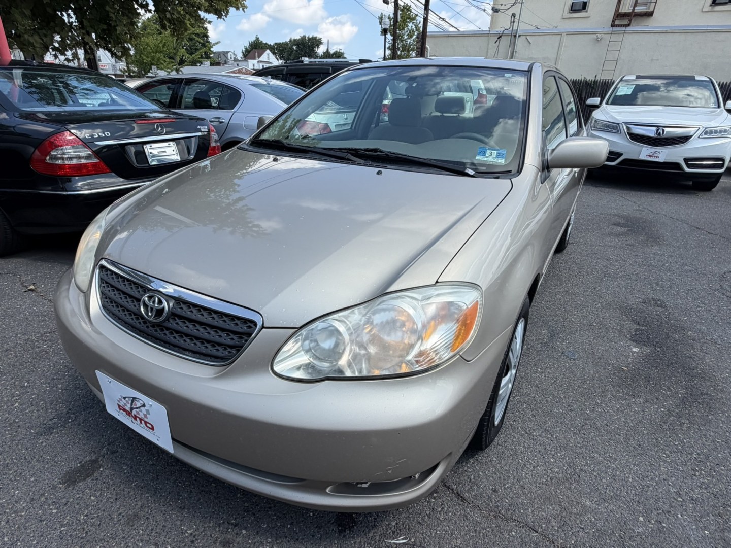2008 Gold /Tan Toyota Corolla CE (2T1BR30E88C) with an 1.8L L4 DOHC 16V engine, located at 1018 Brunswick Ave, Trenton, NJ, 08638, (609) 989-0900, 40.240086, -74.748085 - A nice clean Corolla with lots of service history totally ready to go for another 5 years or more! Please call Anthony to set up an appt. to see it, 609-273-5100- Photo#9