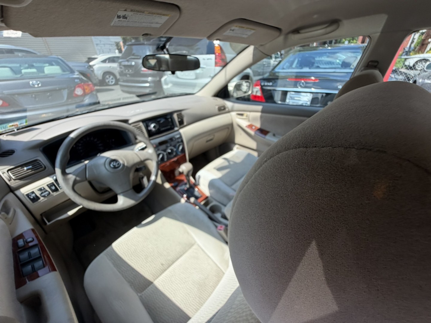 2008 Gold /Tan Toyota Corolla CE (2T1BR30E88C) with an 1.8L L4 DOHC 16V engine, located at 1018 Brunswick Ave, Trenton, NJ, 08638, (609) 989-0900, 40.240086, -74.748085 - A nice clean Corolla with lots of service history totally ready to go for another 5 years or more! Please call Anthony to set up an appt. to see it, 609-273-5100- Photo#18