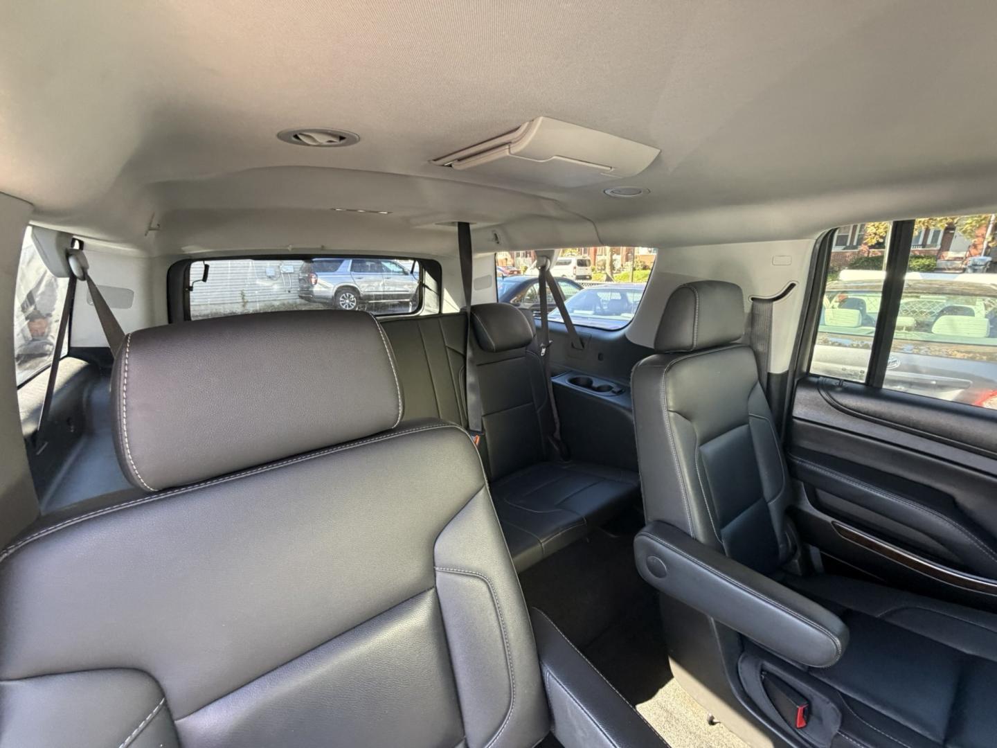 2018 White Chevrolet Suburban LT 4WD (1GNSKHKC8JR) with an 5.3L V8 OHV 16V engine, 6A transmission, located at 1018 Brunswick Ave, Trenton, NJ, 08638, (609) 989-0900, 40.240086, -74.748085- Photo#26