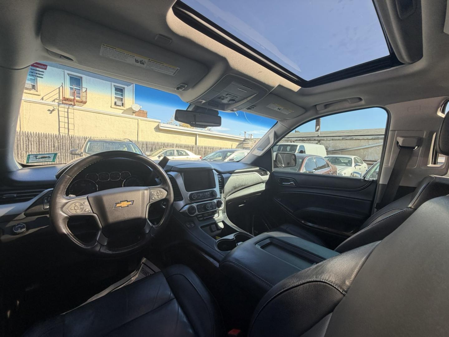 2018 White Chevrolet Suburban LT 4WD (1GNSKHKC8JR) with an 5.3L V8 OHV 16V engine, 6A transmission, located at 1018 Brunswick Ave, Trenton, NJ, 08638, (609) 989-0900, 40.240086, -74.748085- Photo#28