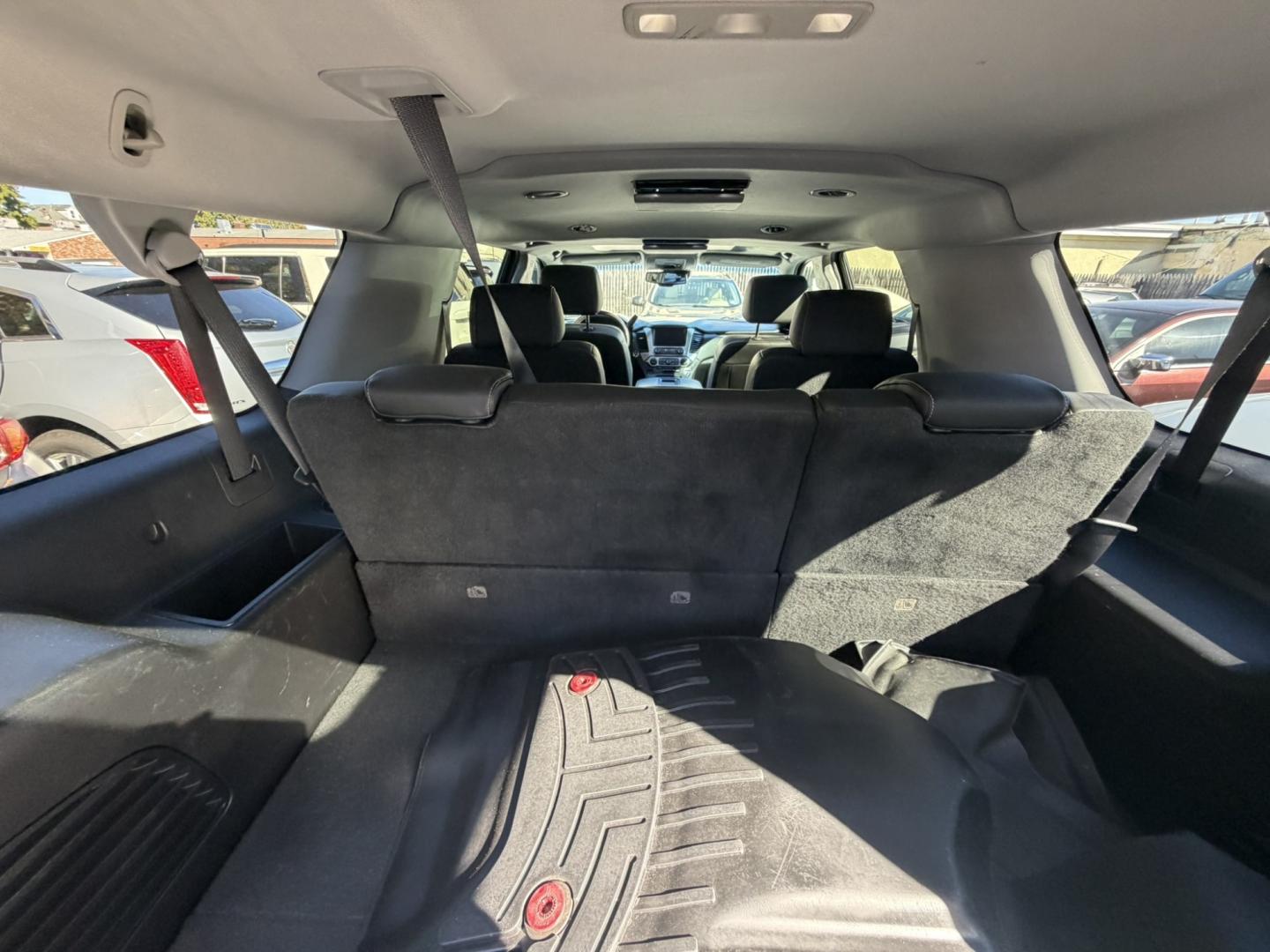 2018 White Chevrolet Suburban LT 4WD (1GNSKHKC8JR) with an 5.3L V8 OHV 16V engine, 6A transmission, located at 1018 Brunswick Ave, Trenton, NJ, 08638, (609) 989-0900, 40.240086, -74.748085- Photo#32